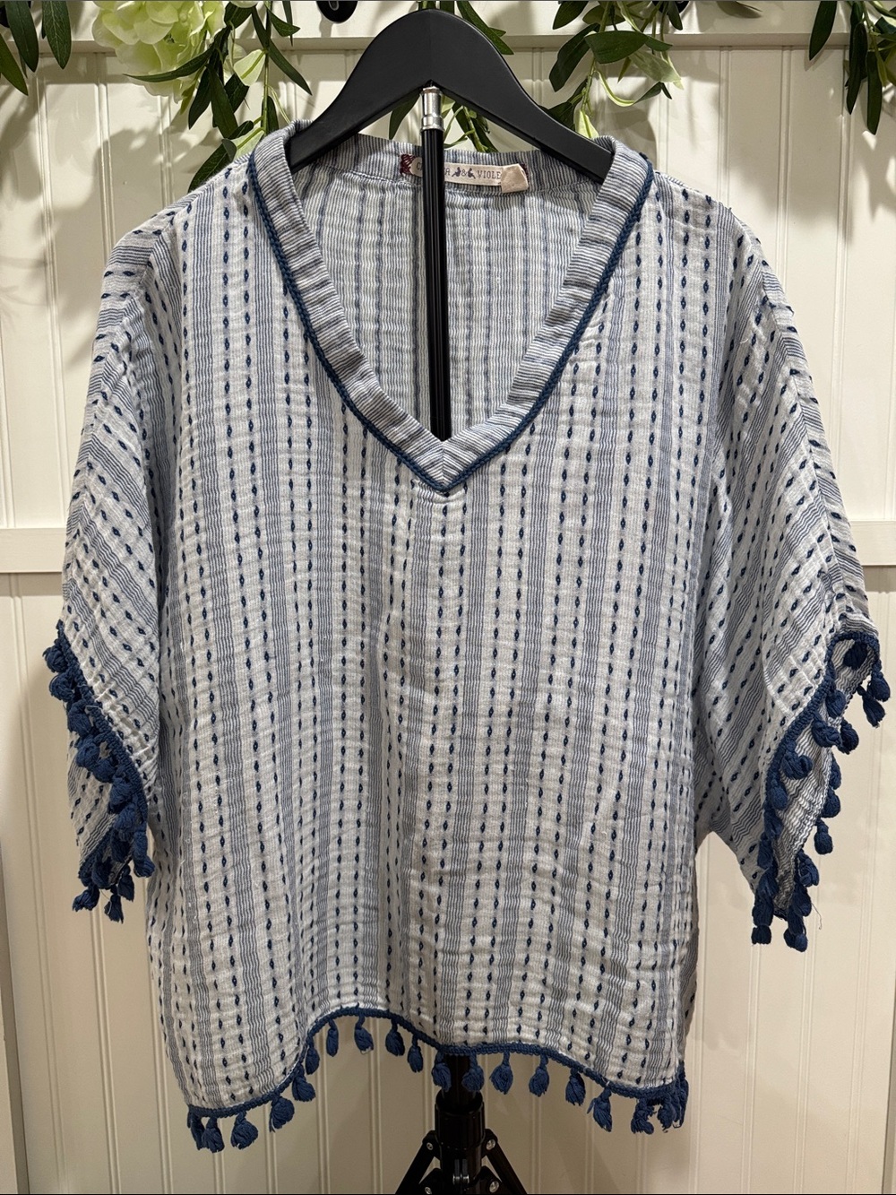 #540 CHELSEA & VIOLET Striped Blue & White Cotton V-Neck Tassel Blouse